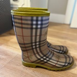 Burberry Classic Check Rain Boot